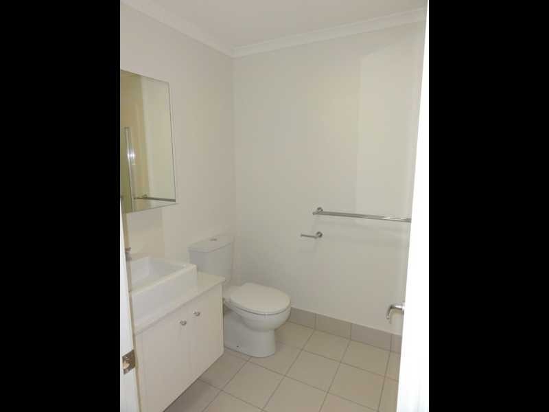 2/15 Binkar Street, Chermside QLD 4032