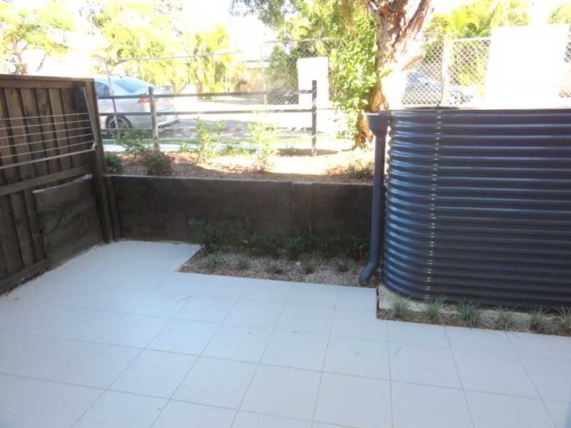 2/15 Binkar Street, Chermside QLD 4032