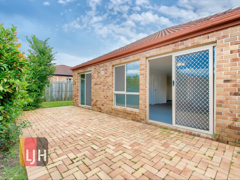 22 Eddowes Street, Kedron QLD 4031