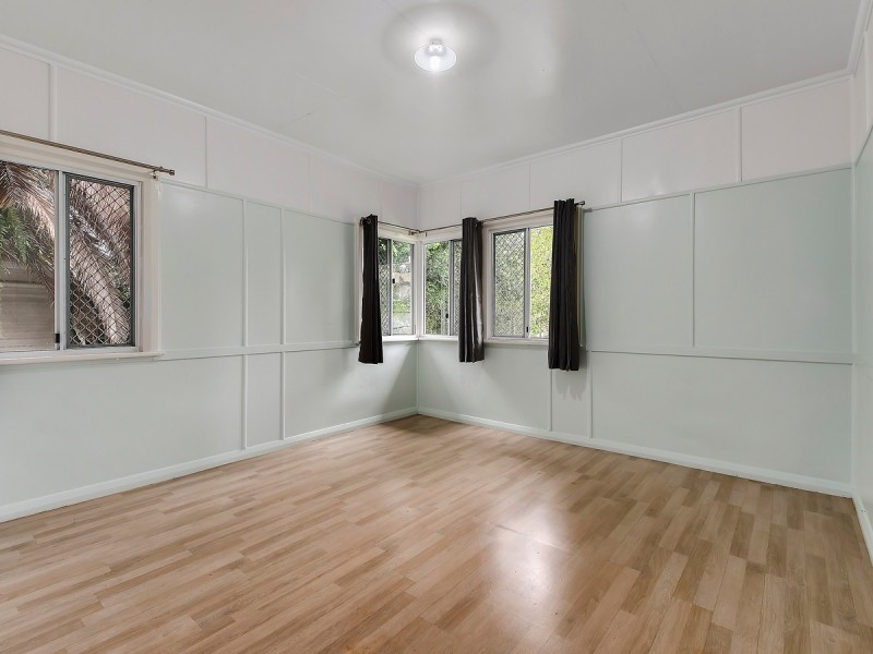 123 Clifford Street, Stafford Heights QLD 4053