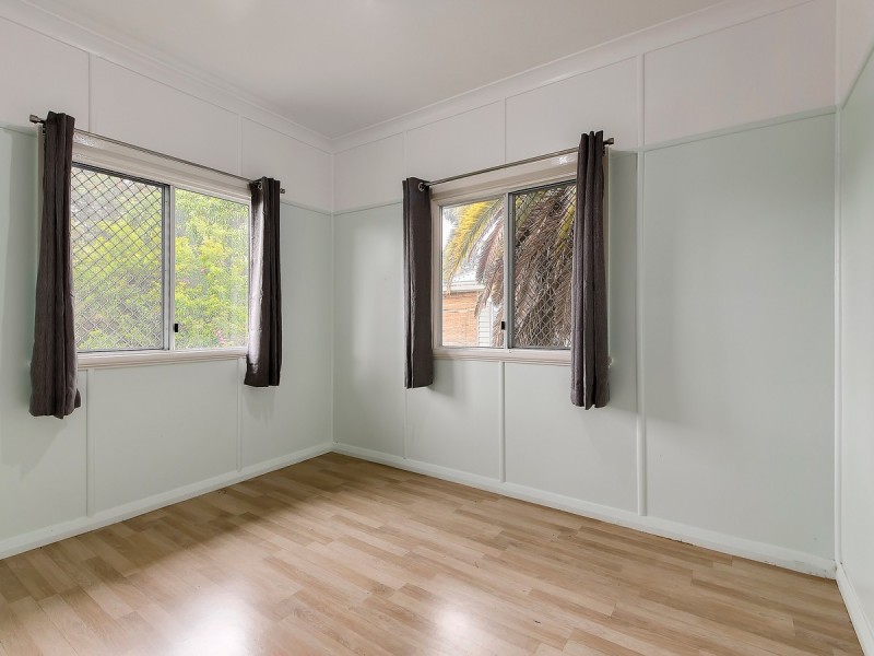 123 Clifford Street, Stafford Heights QLD 4053