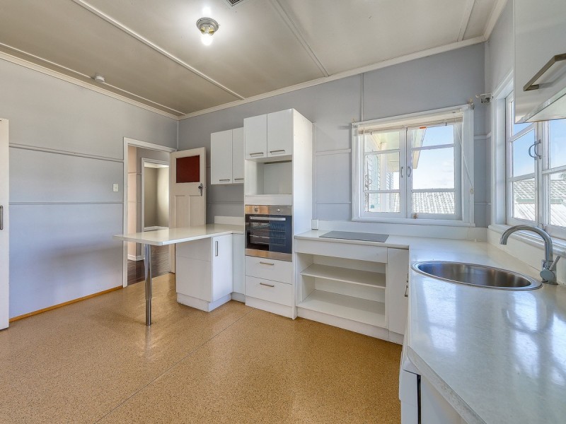 20 Griffith Street, Everton Park QLD 4053