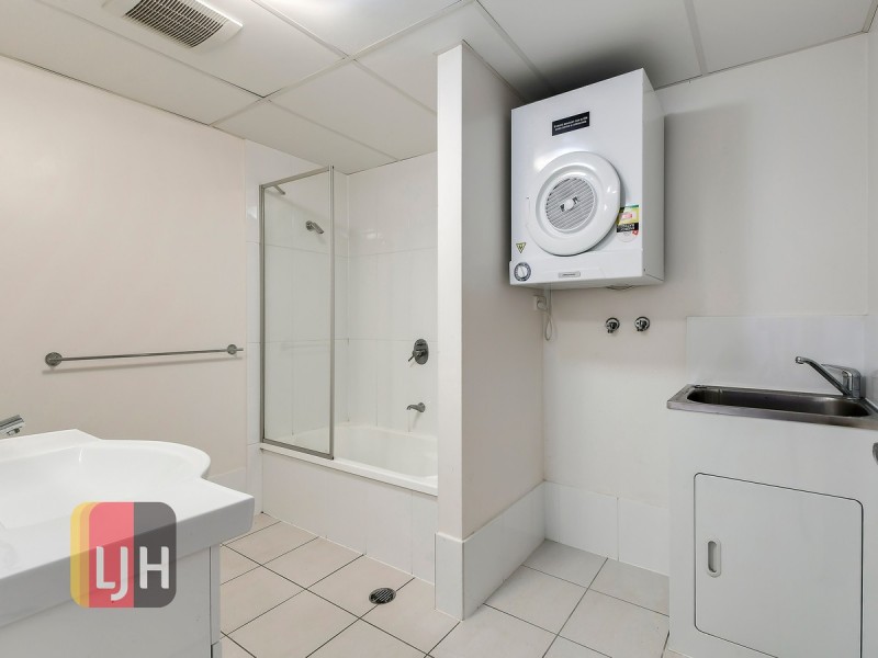 U 28/51 Playfield Street, Chermside QLD 4032