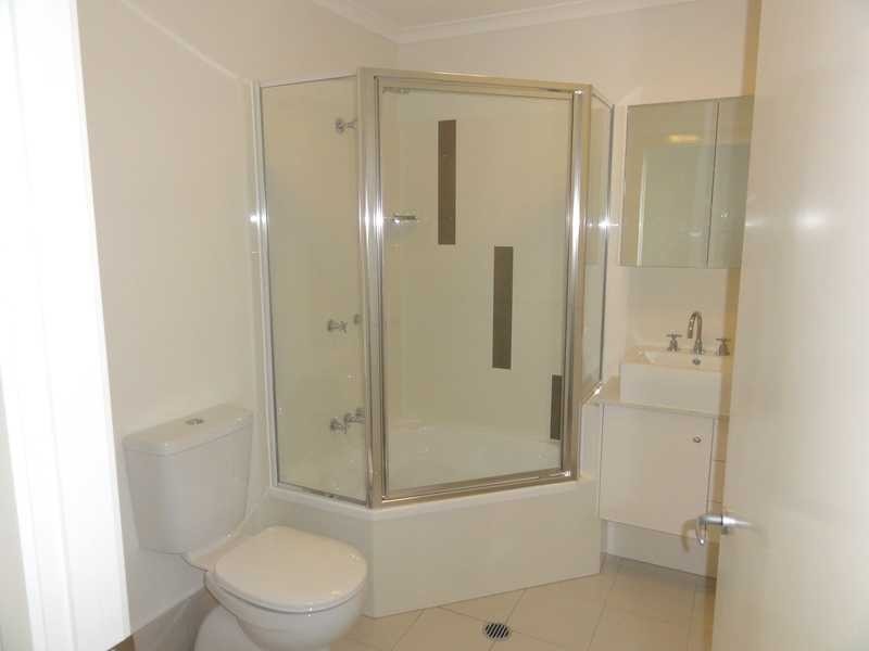 10/15 Binkar Street, Chermside QLD 4032