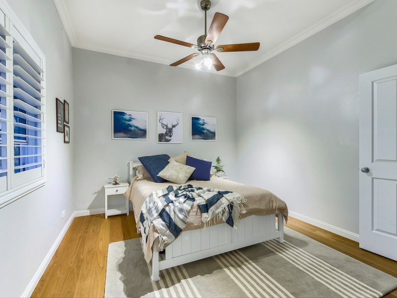 53 Tenth Avenue, Kedron QLD 4031