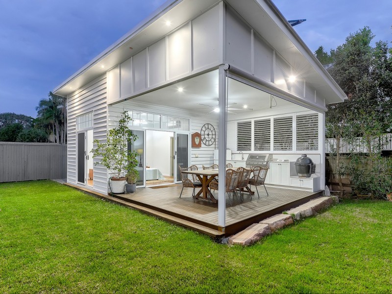 53 Tenth Avenue, Kedron QLD 4031