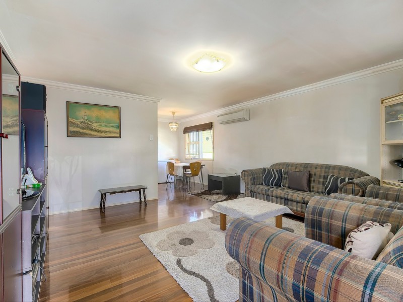 1 Jacaranda Drive, Albany Creek QLD 4035