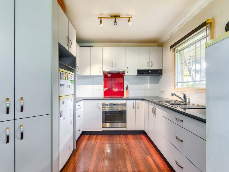 1 Jacaranda Drive, Albany Creek QLD 4035