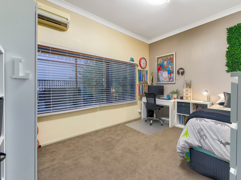 278 Rode Road, Wavell Heights QLD 4012