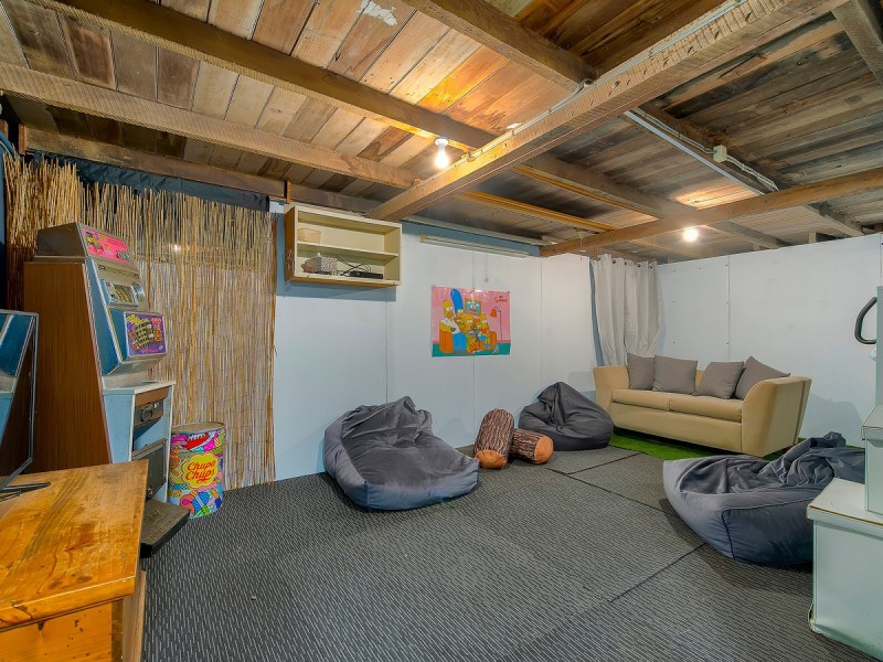 278 Rode Road, Wavell Heights QLD 4012