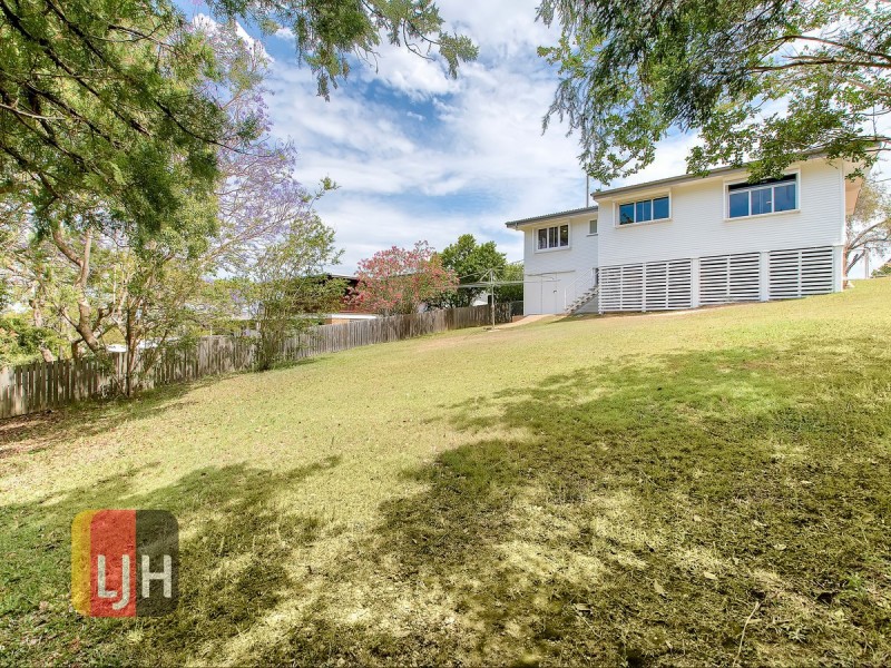 107 Wilgarning Street, Stafford Heights QLD 4053