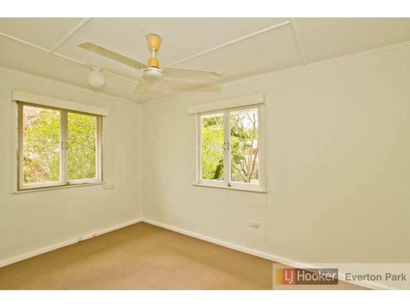 49 Gearside Street, Everton Park QLD 4053