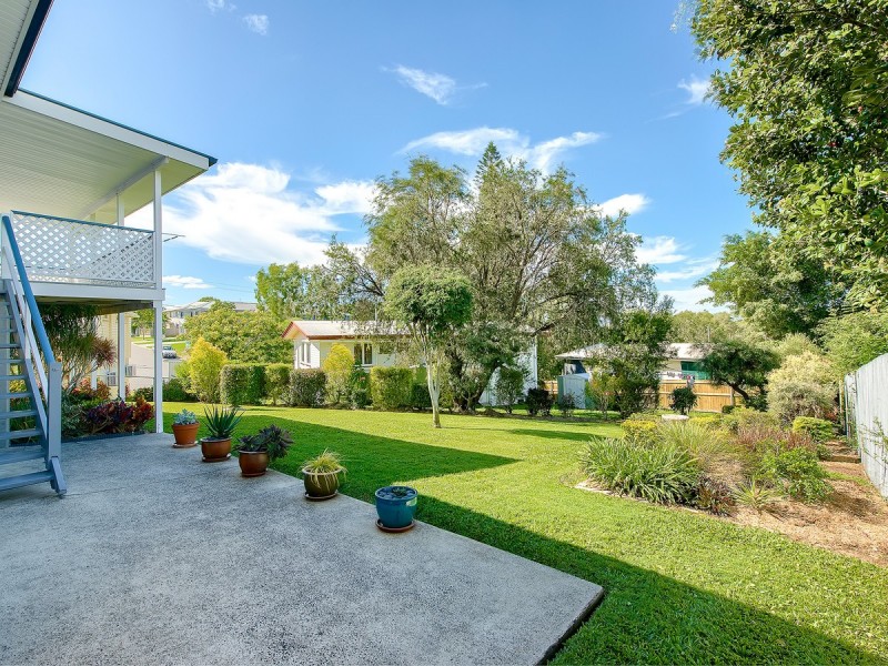 9 Brewster Street, Stafford Heights QLD 4053