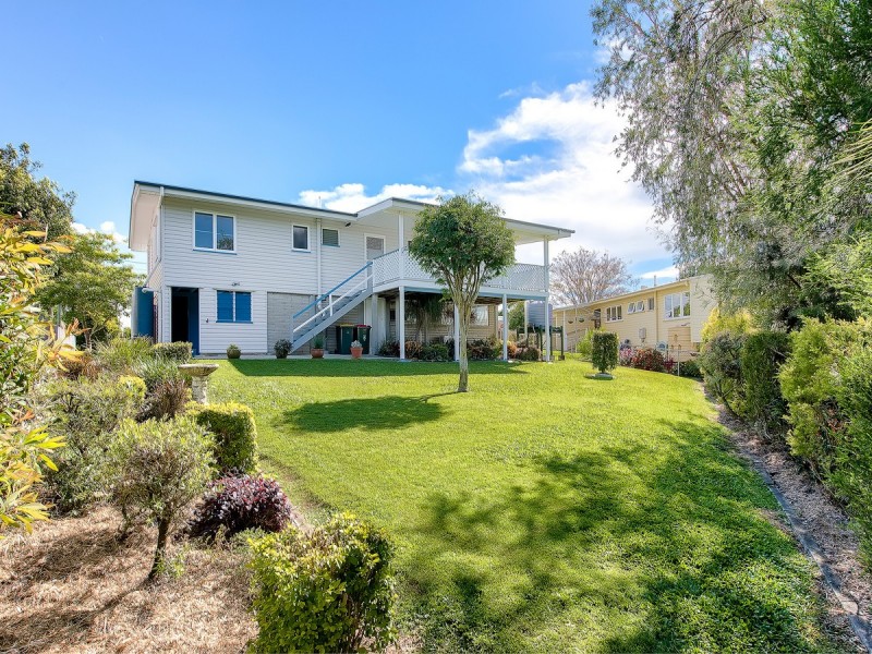 9 Brewster Street, Stafford Heights QLD 4053