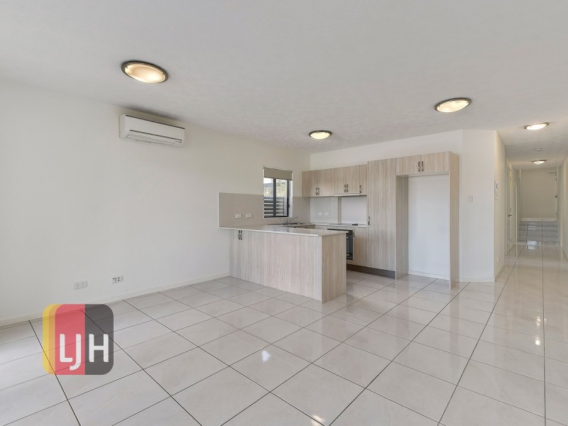 4/5 Binkar Street, Chermside QLD 4032