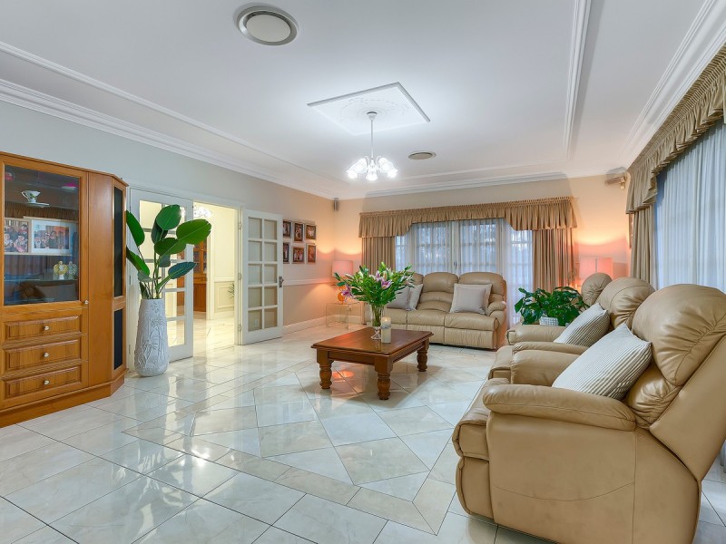 106 Scott Street, Stafford Heights QLD 4053