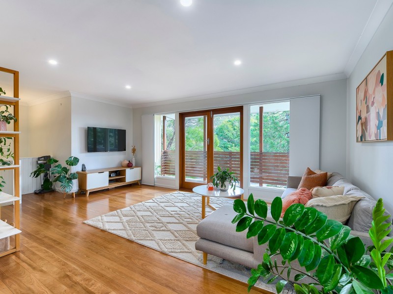 1 Redgrave Street, Stafford Heights QLD 4053