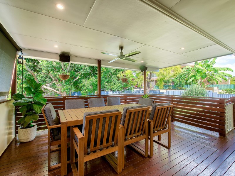 1 Redgrave Street, Stafford Heights QLD 4053