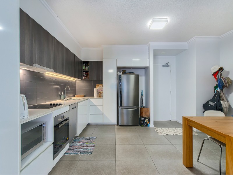 303/9 Le Geyt Street, Windsor QLD 4030