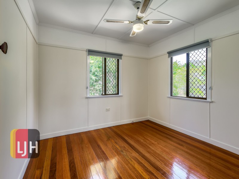 27 Thuruna Street, Stafford QLD 4053