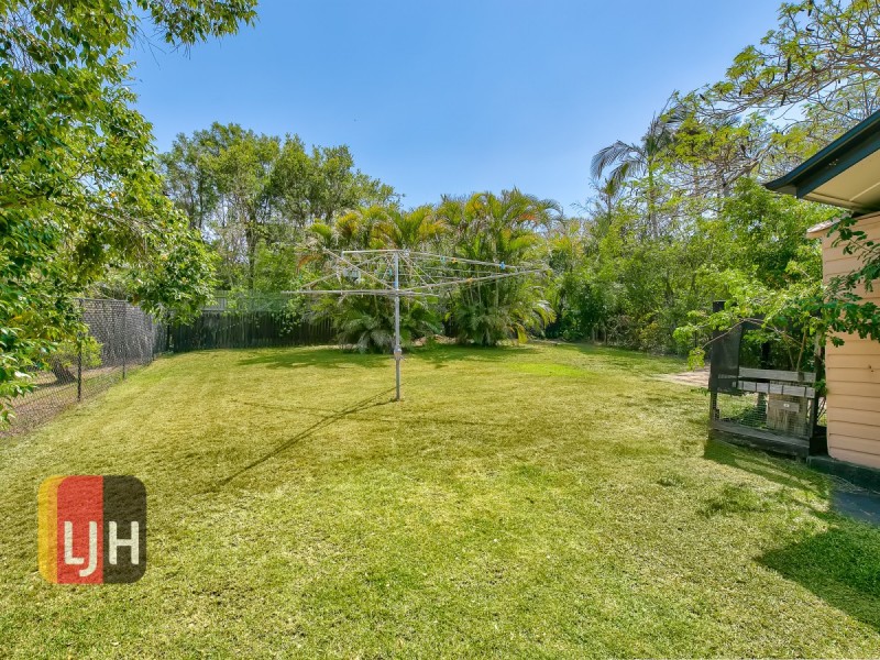 27 Thuruna Street, Stafford QLD 4053