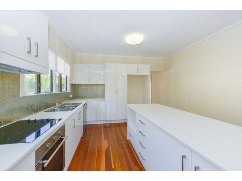 7 Byth Street, Stafford QLD 4053