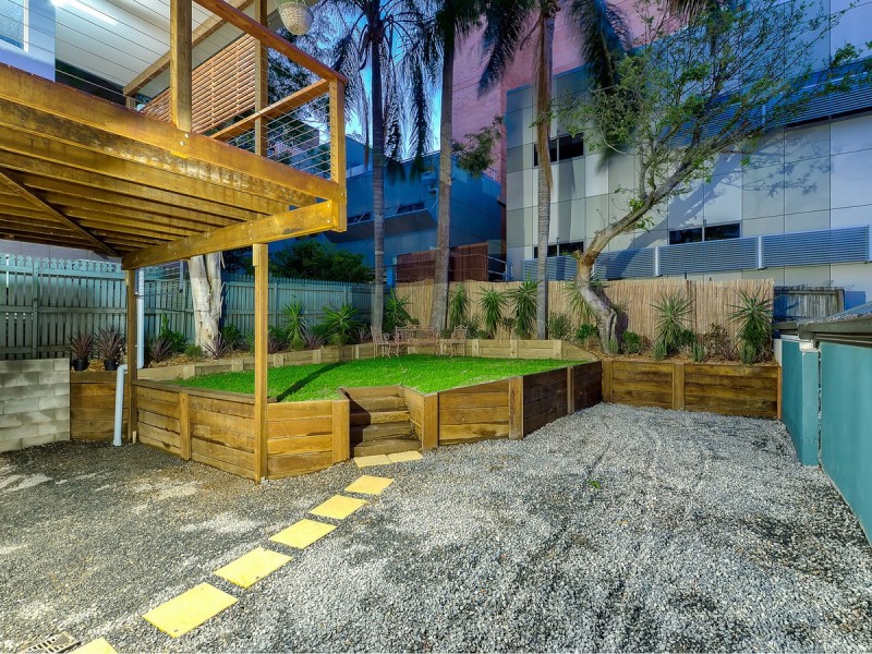 19 Bartley Street, Spring Hill QLD 4000