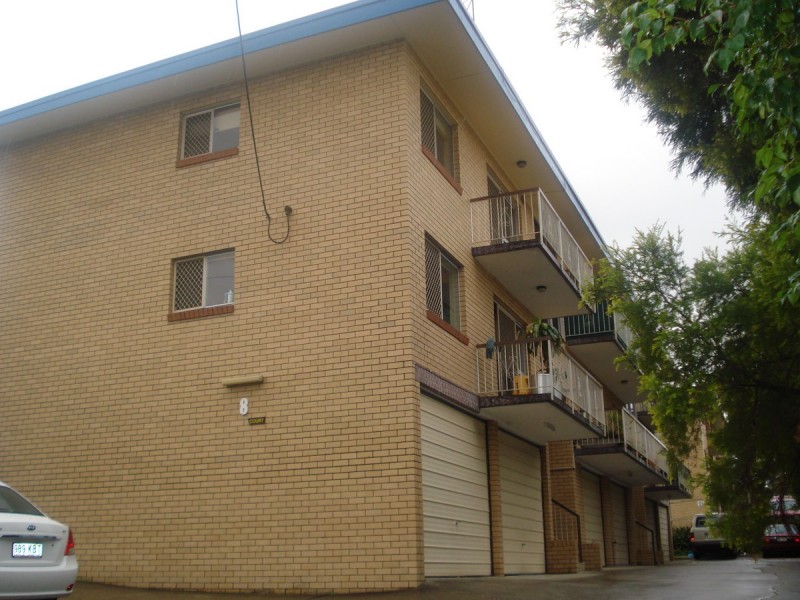 2/8 Blackmore Street, Windsor QLD 4030