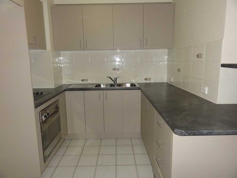 4/37 Elwyn Street, Northgate QLD 4013