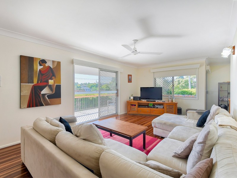 73 Niven Street, Stafford Heights QLD 4053