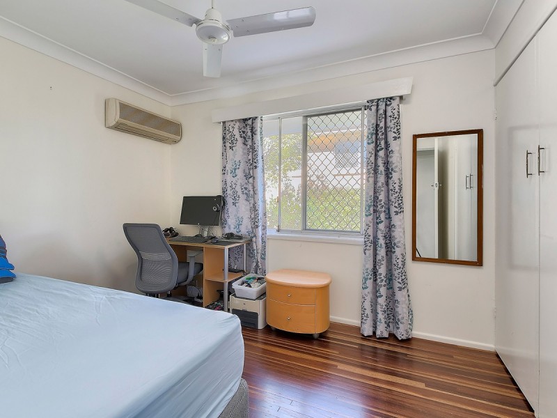 73 Niven Street, Stafford Heights QLD 4053