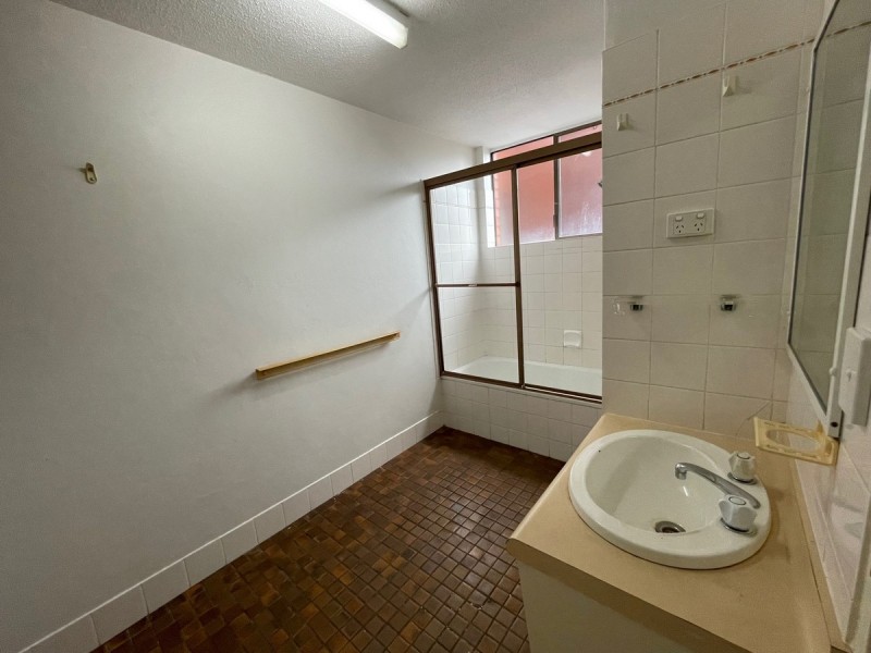 2/54 Hutchins Street, Kedron QLD 4031