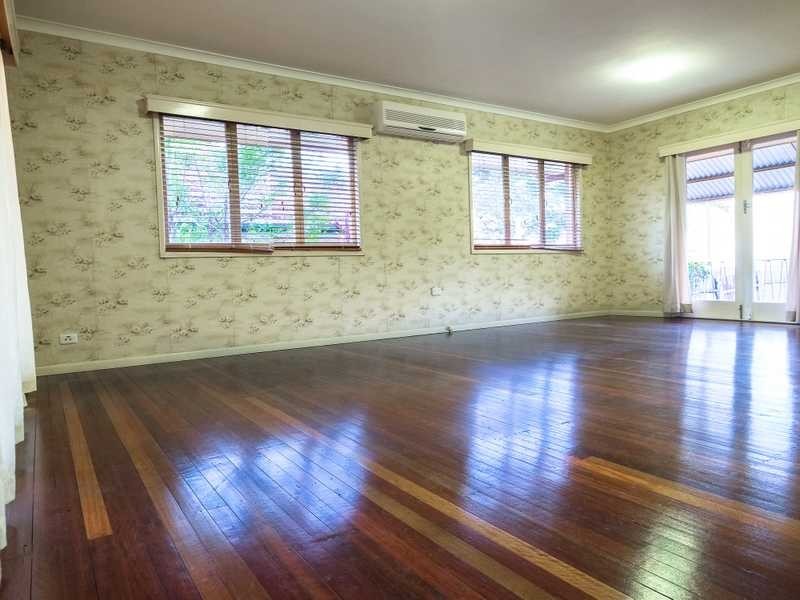 16 Gatwick Street, Stafford Heights QLD 4053