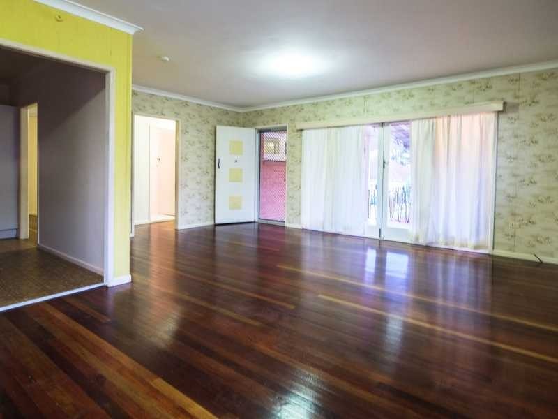 16 Gatwick Street, Stafford Heights QLD 4053