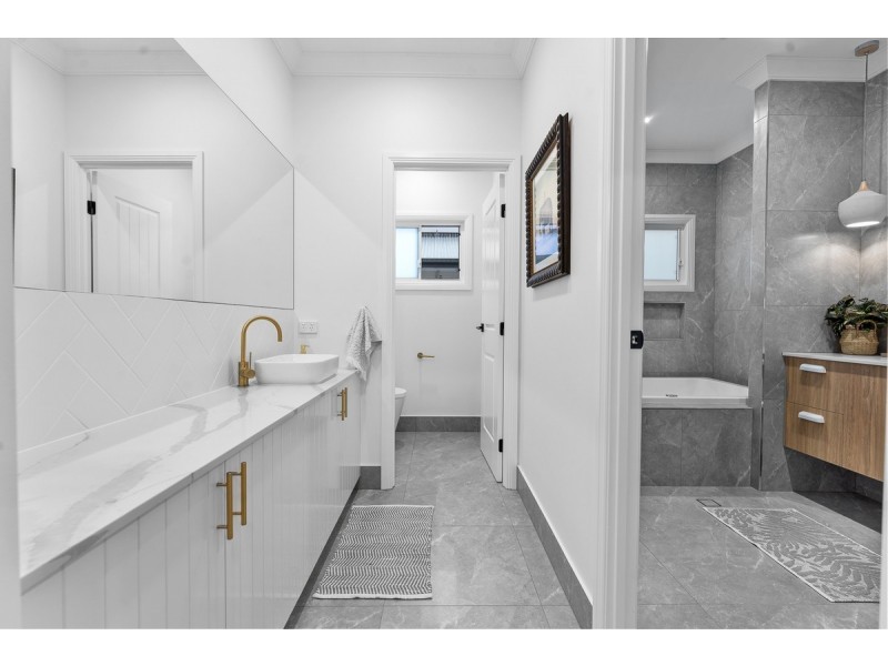 14 Stevenson Street, Grange QLD 4051