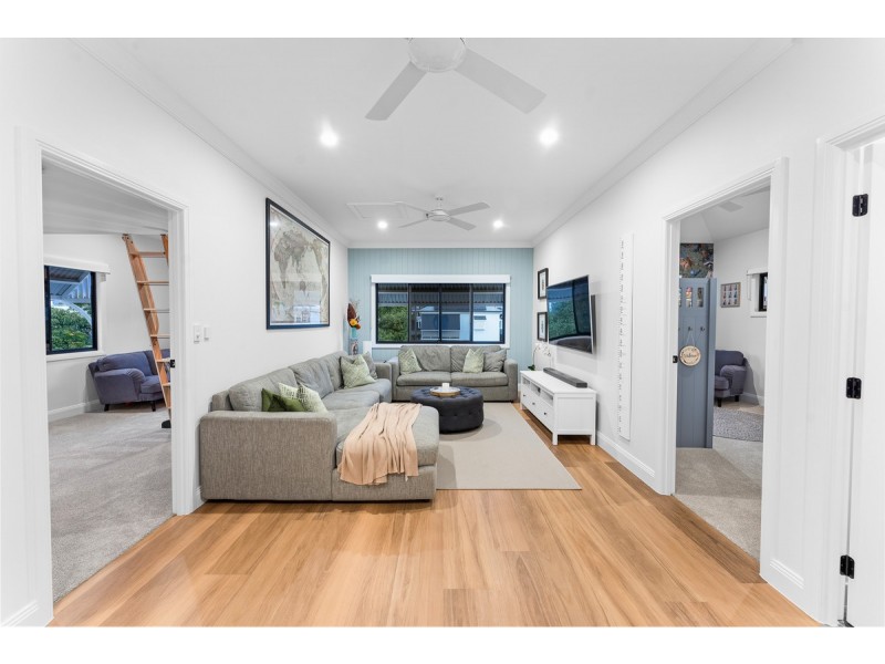 14 Stevenson Street, Grange QLD 4051