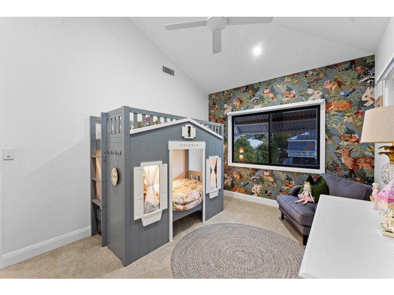 14 Stevenson Street, Grange QLD 4051