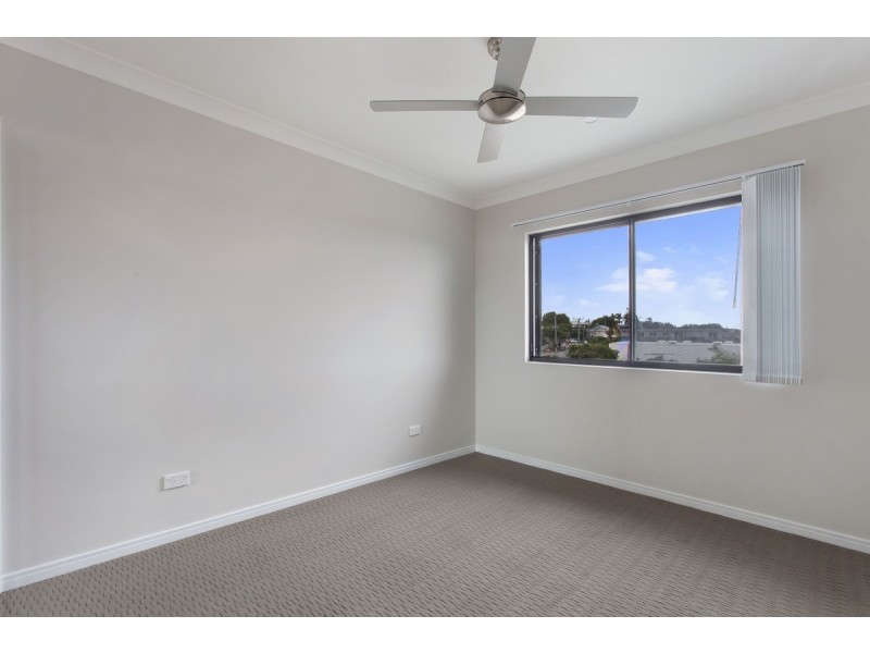 8/9 Nieppe Street, Kedron QLD 4031