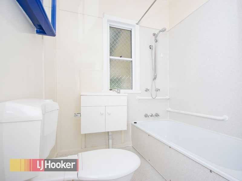 17 Armfield Street, Stafford QLD 4053