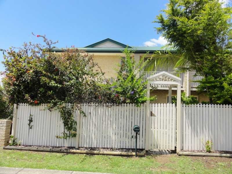 4/12 Greenbank Street, Chermside QLD 4032