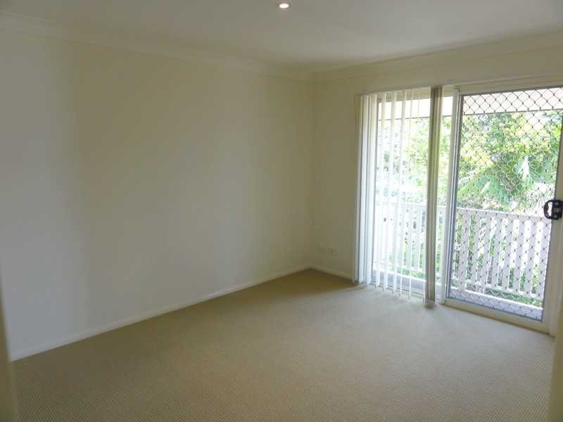 4/12 Greenbank Street, Chermside QLD 4032