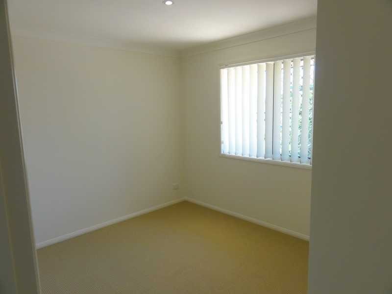 4/12 Greenbank Street, Chermside QLD 4032