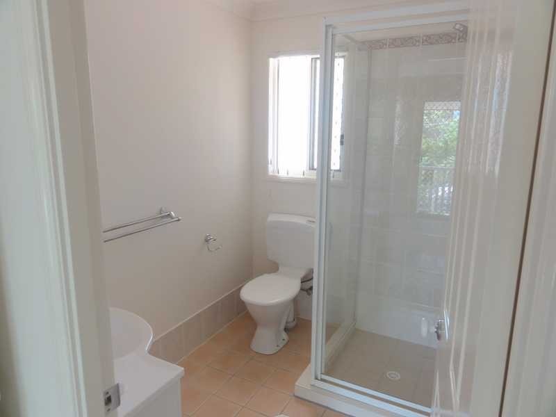 4/12 Greenbank Street, Chermside QLD 4032