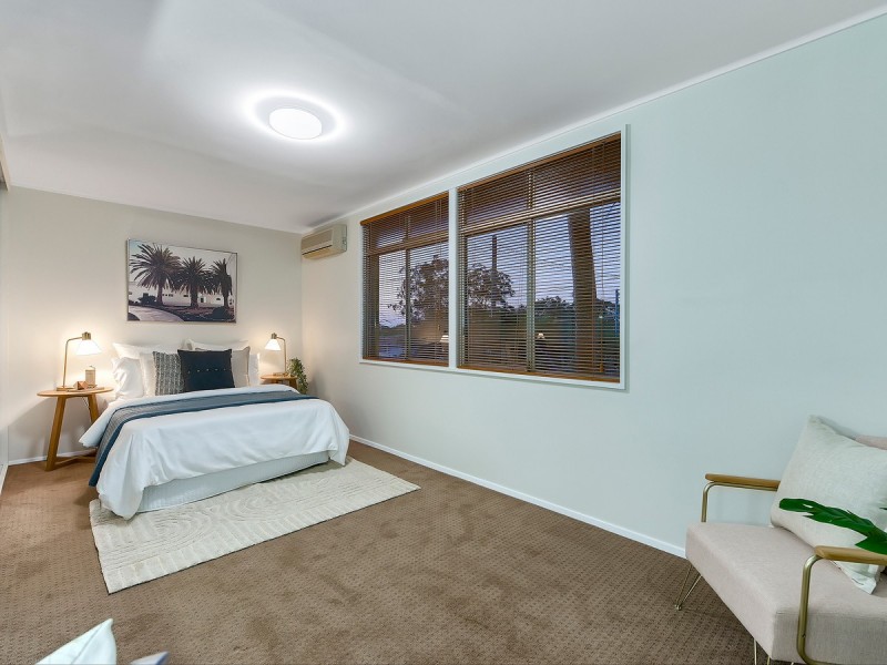 118 Wilgarning Street, Stafford Heights QLD 4053