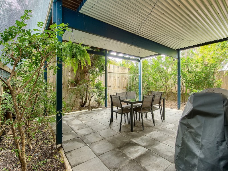 4/9 Burnaby Terrace, Gordon Park QLD 4031