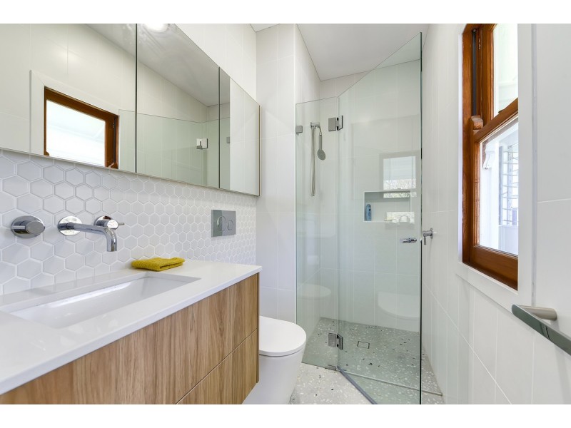 15 Tindal Street, Gordon Park QLD 4031