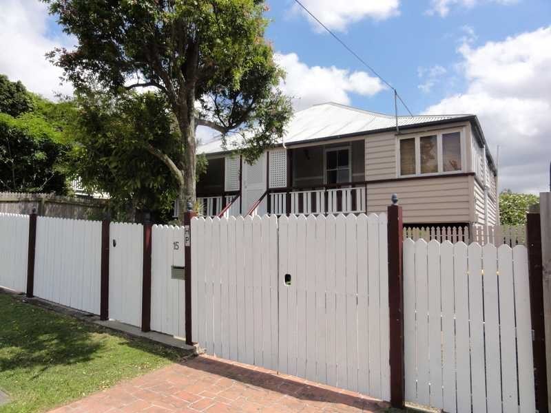 15 Howell Street, Kedron QLD 4031