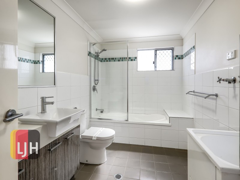 1/52 Birdwood Street, Zillmere QLD 4034