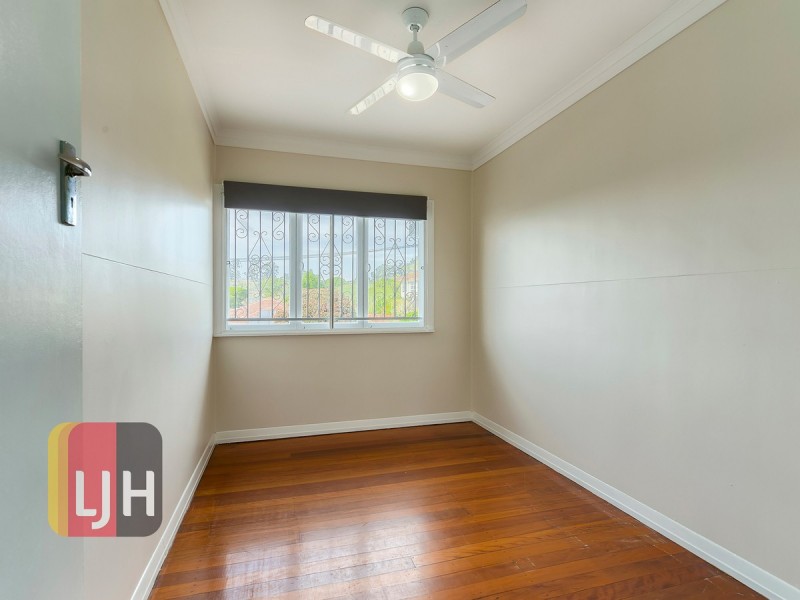 17 Quill Street, Stafford Heights QLD 4053