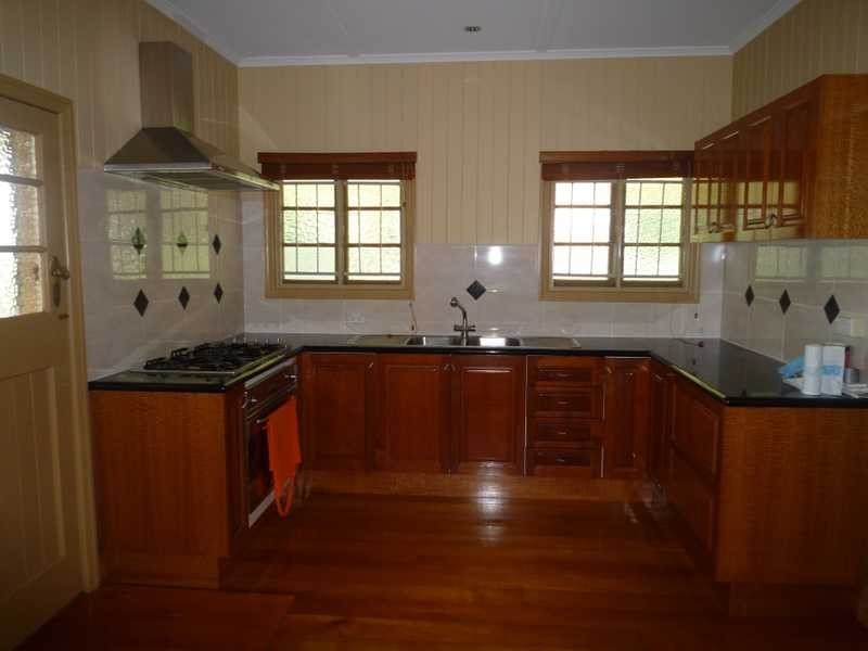 54 Clifford Street, Stafford QLD 4053